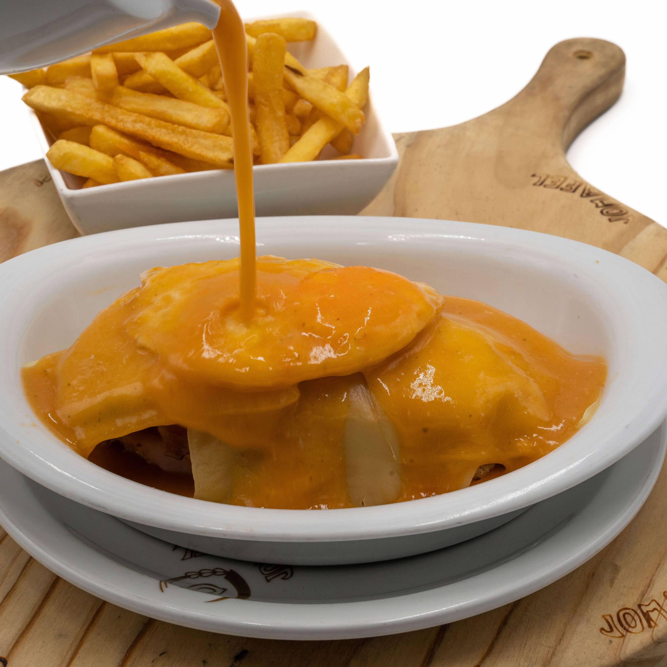 Francesinha - Image 2